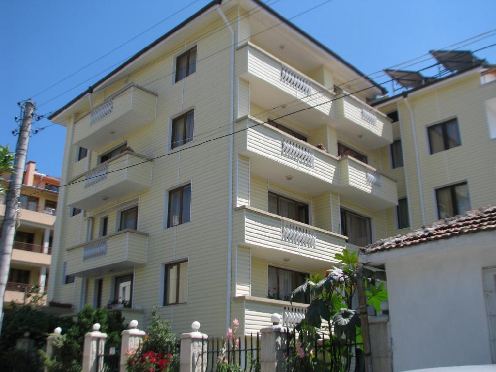 Gasthuis Vladimirov Primorsko